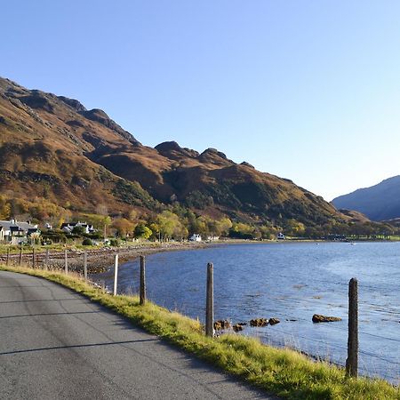 Shore Cottage Arnisdale Exterior foto